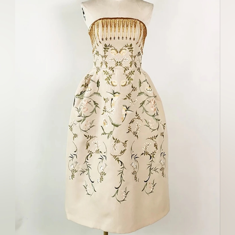 Runway Embroidered Top Midi Dress Strapless - Picture 6 of 12